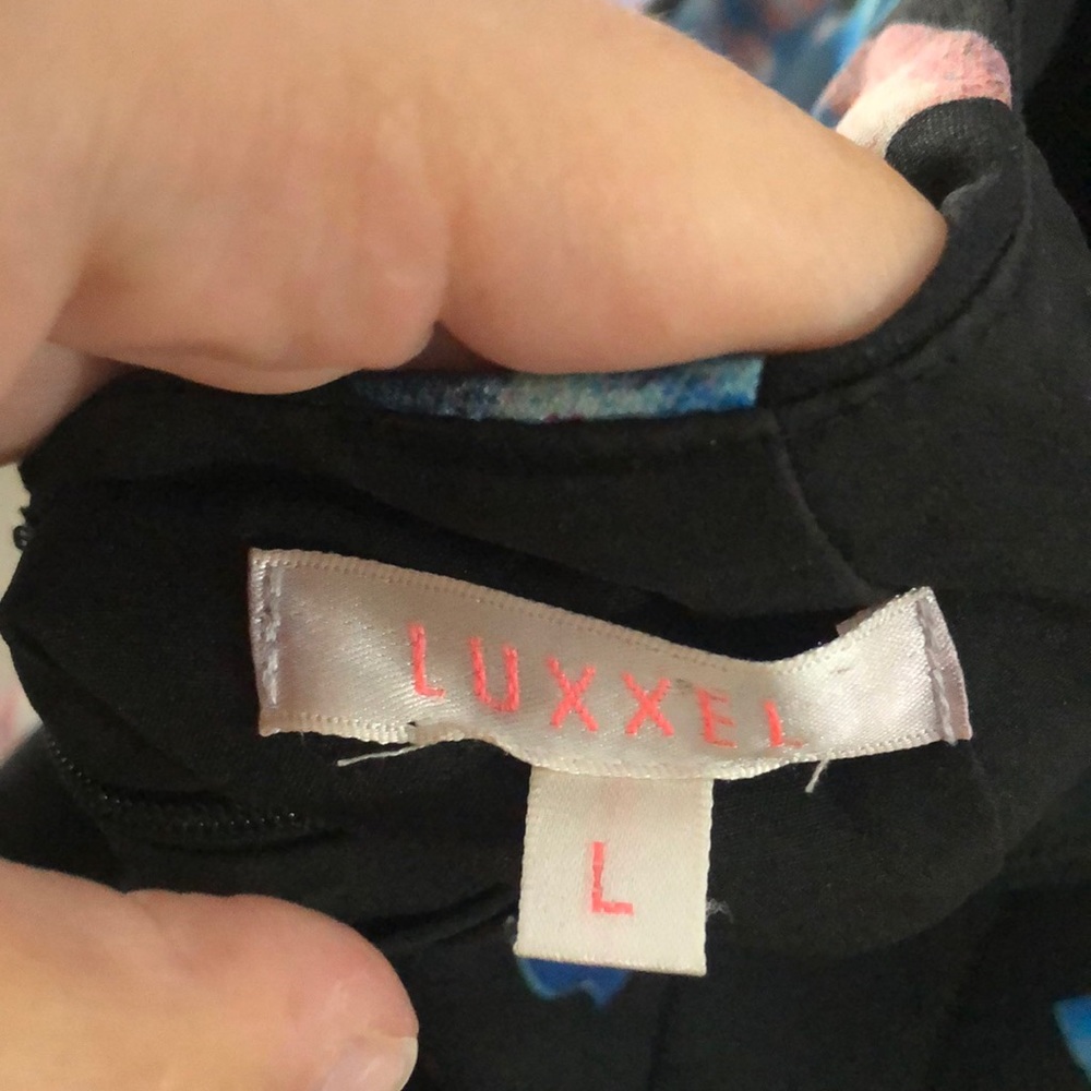 LUXXEL ROMPER - Picture 3 of 4